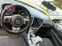 جیپ گراند شیرۆکی